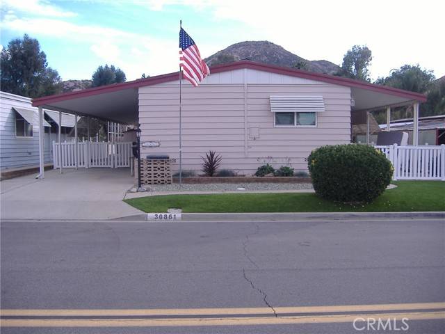 Homeland, CA 92548,30861 Paradise Palm