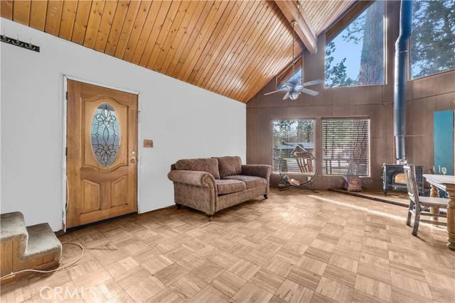 Big Bear City, CA 92314,1104 Wendy