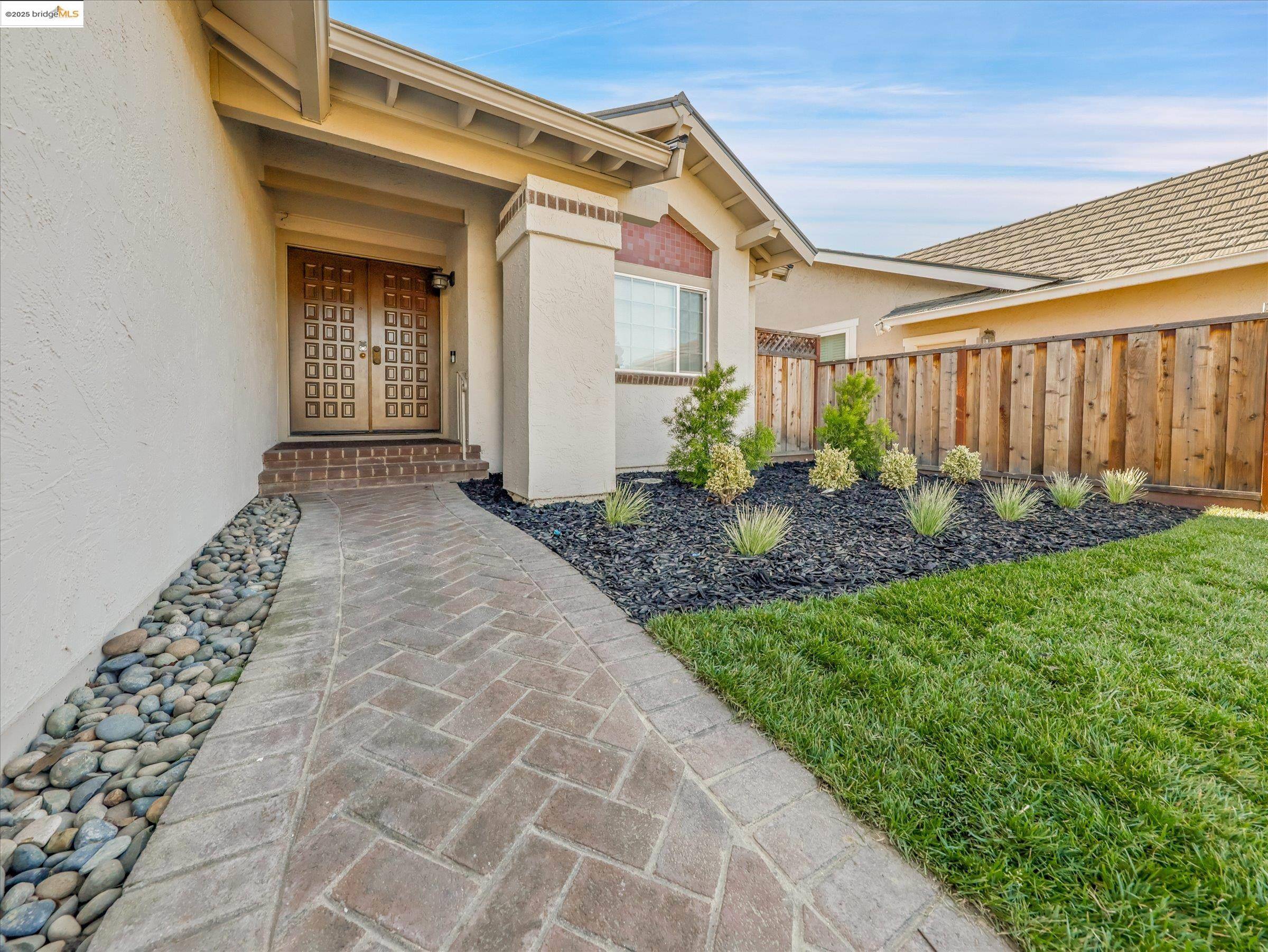 San Mateo, CA 94403,224 Woodbridge Cir