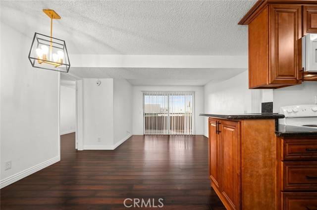 Long Beach, CA 90804,2507 E 15th ST 204