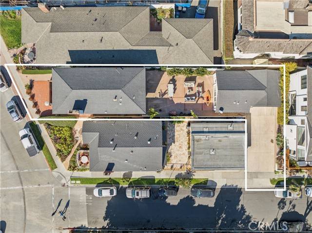 Corona Del Mar, CA 92625,2824 Ocean BLD