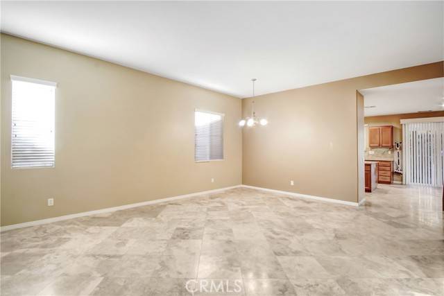 Lake Elsinore, CA 92532,41031 Crimson Pillar