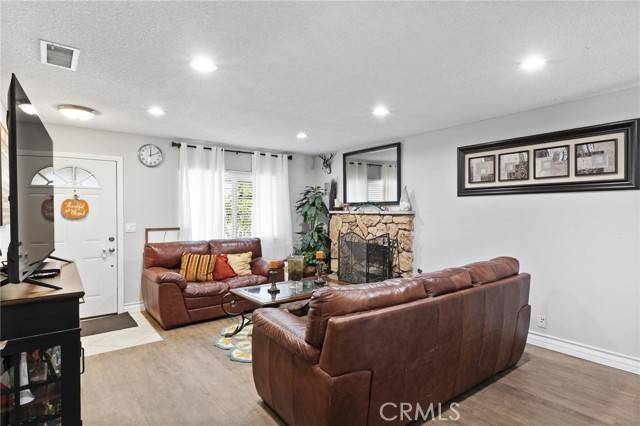 Corona, CA 92881,20070 Winton