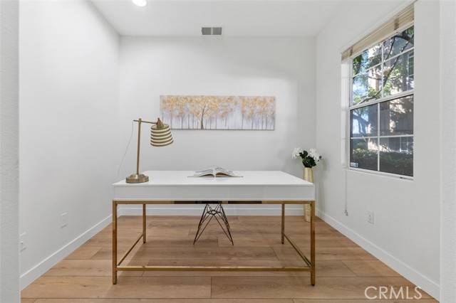 Carlsbad, CA 92009,6267 Via Trato