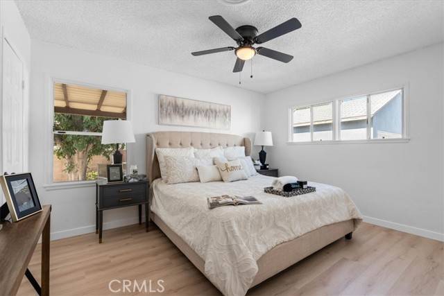 Reseda, CA 91335,8131 Garden GRV