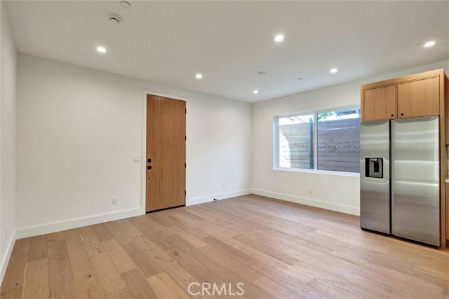 Pasadena, CA 91104,1690 N Sierra Bonia AVE