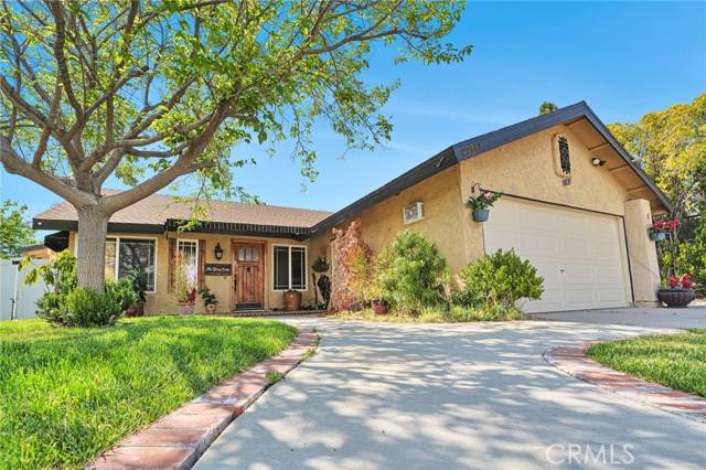 27483 Pamplico, Valencia, CA 91354