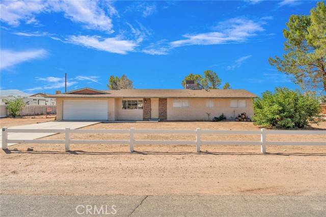 15075 Flathead RD, Apple Valley, CA 92307