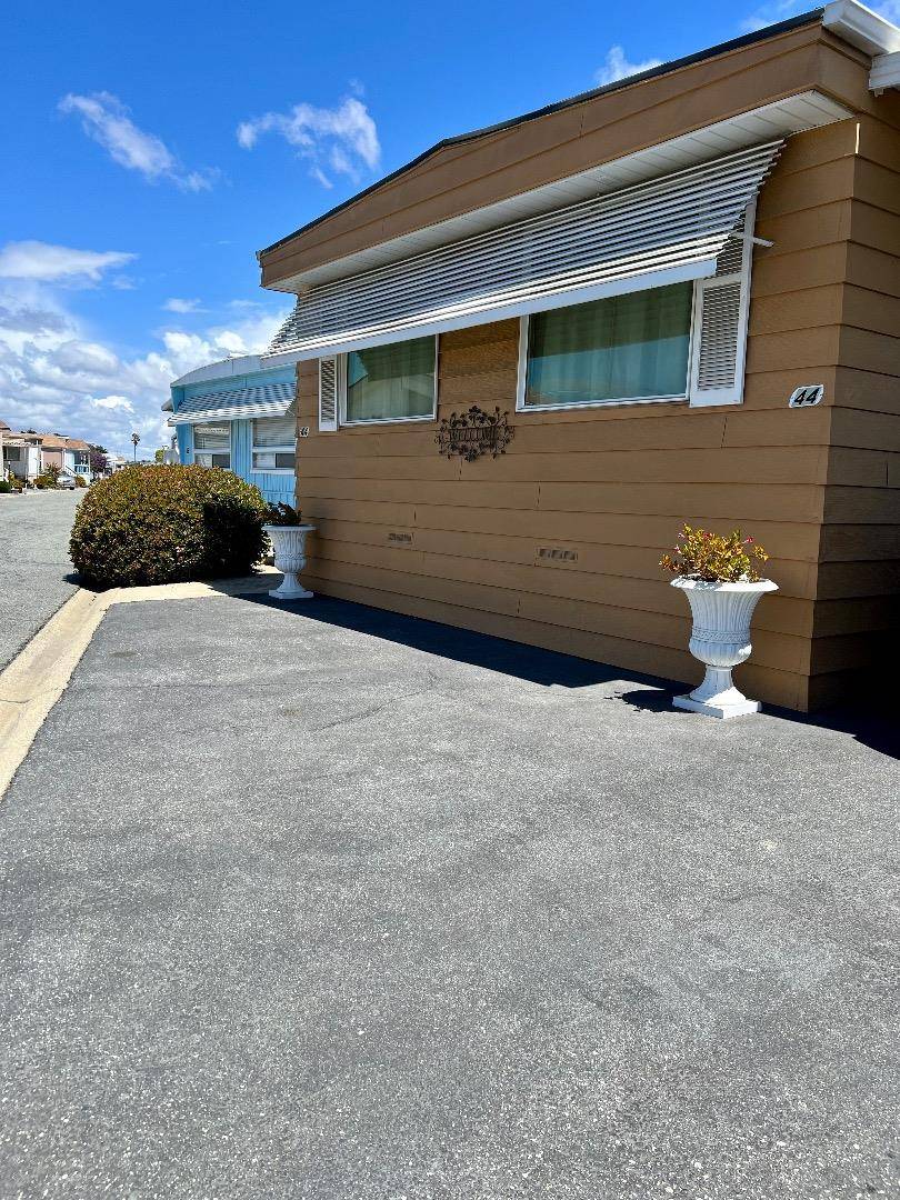 Salinas, CA 93906,55 San Juan Grade Roan # 44 44