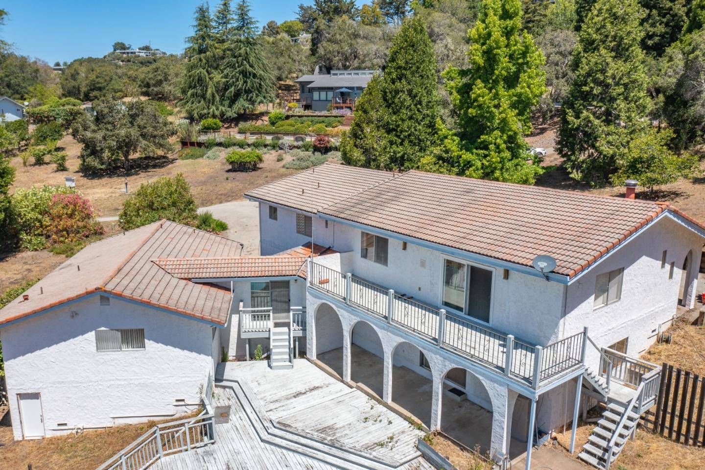 Soquel, CA 95073,600 Hidden Valley RD