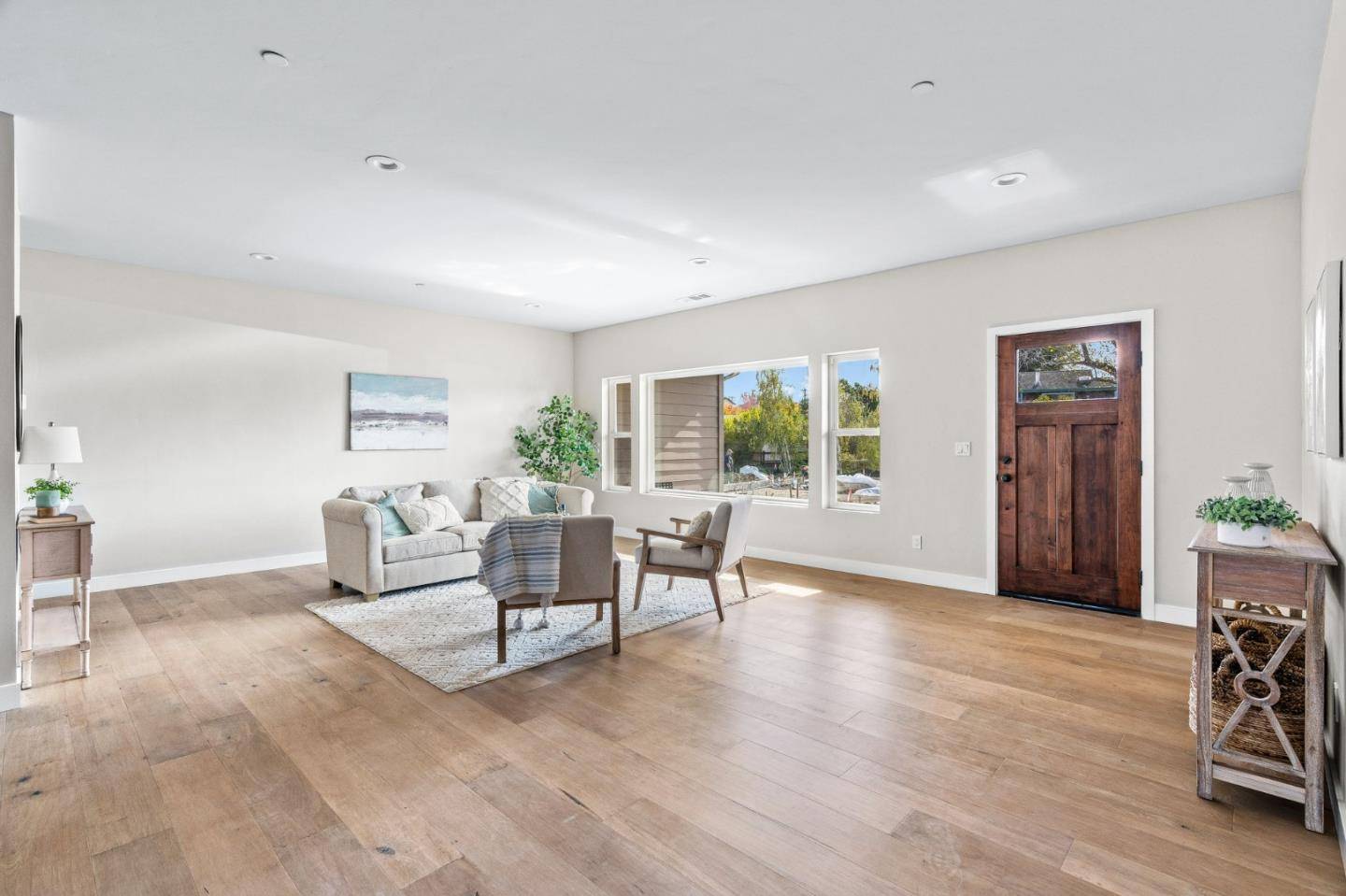 Santa Cruz, CA 95062,2275 Paul Minnie CT