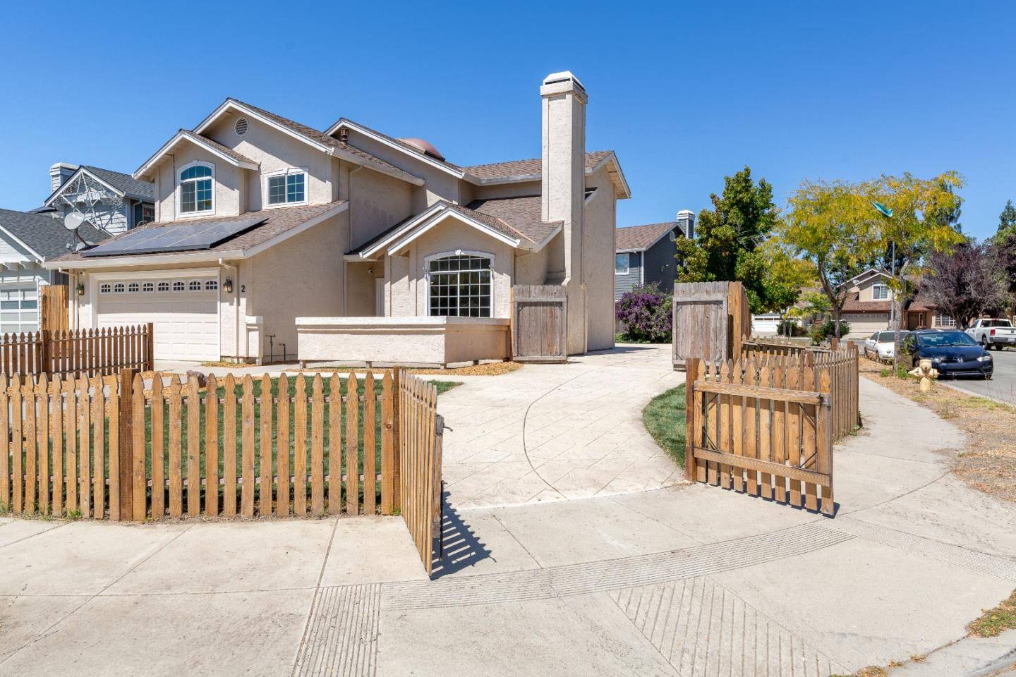 Salinas, CA 93906,2 Provincetown CIR