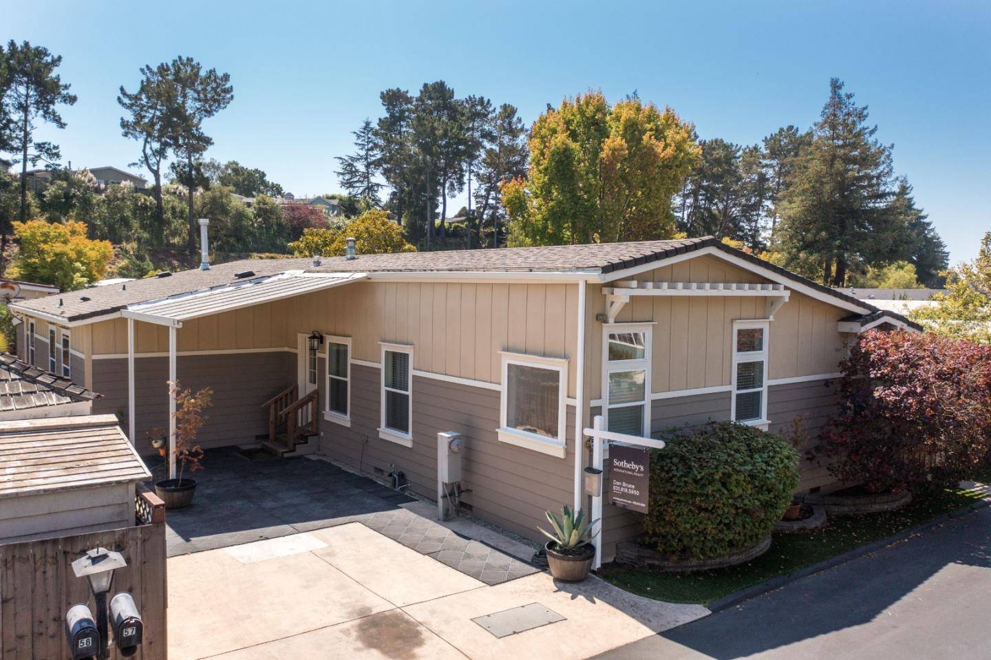 Capitola, CA 95010,300 Plum ST 57