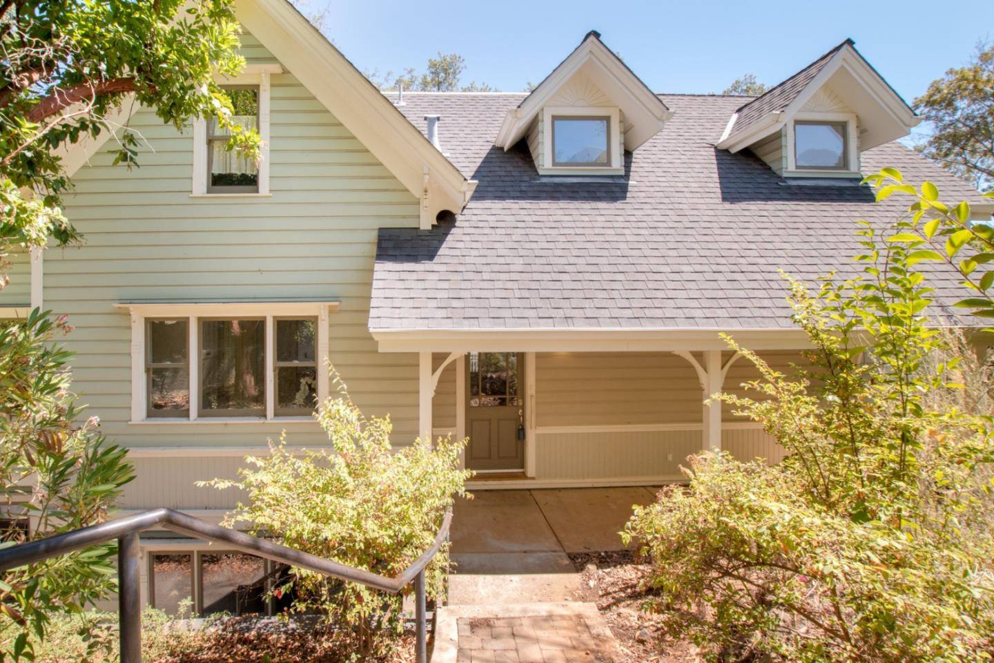 Los Gatos, CA 95030,98 Fairview PLZ