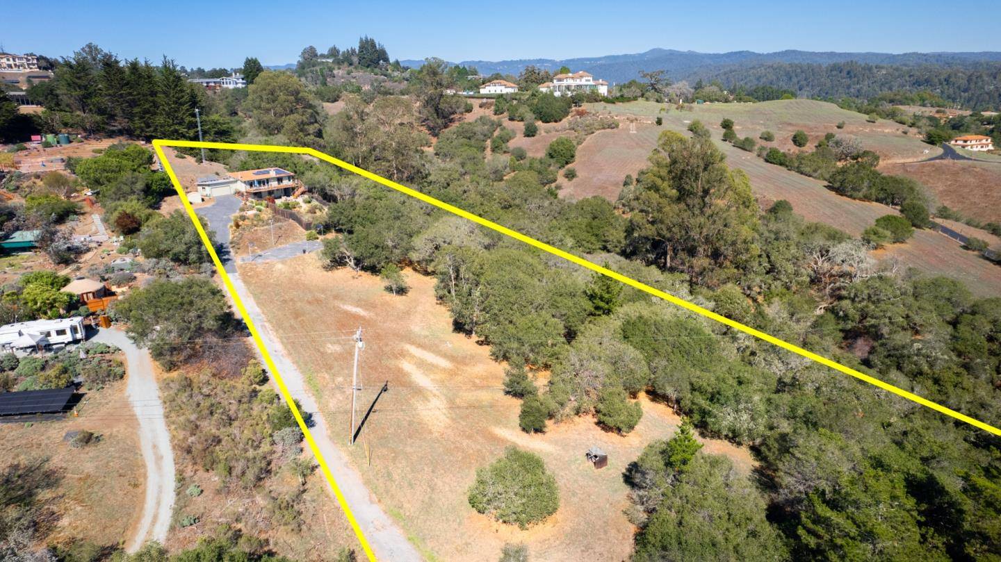 Soquel, CA 95073,490 Amigo RD