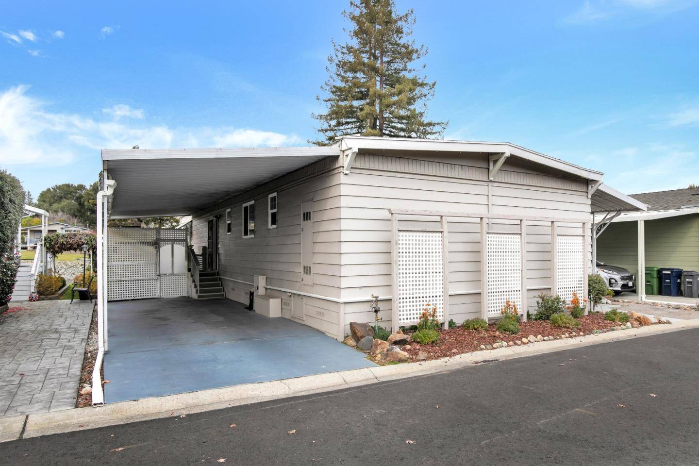 Scotts Valley, CA 95066,225 Mount Hermon 183