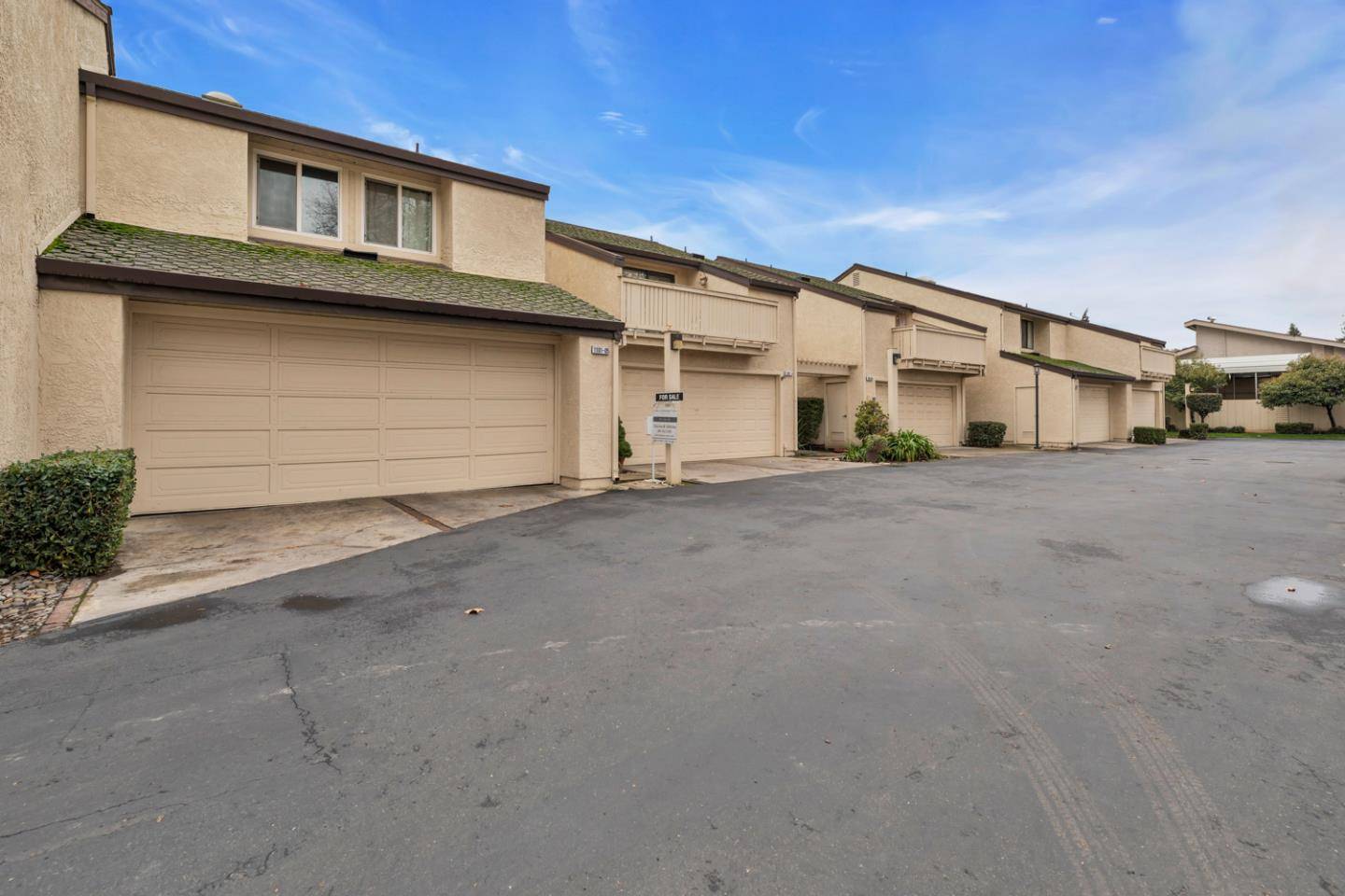 Modesto, CA 95355,1101 Cedar Creek DR 5