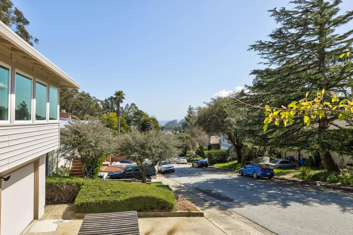 San Bruno, CA 94066,2280 Evergreen DR