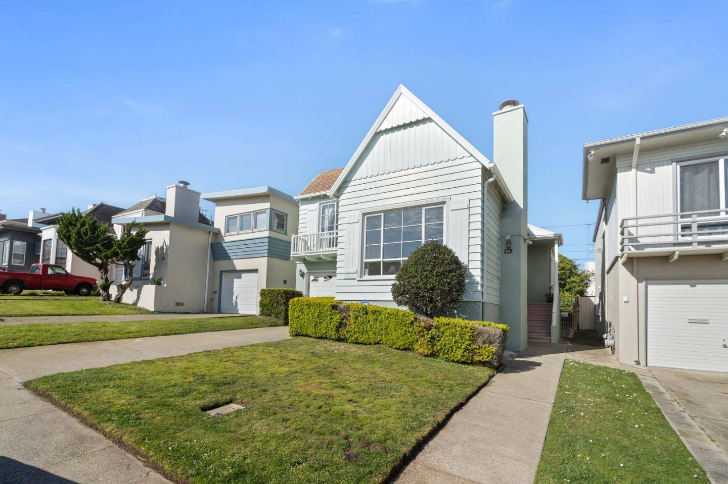Daly City, CA 94015,650 Southgate AVE