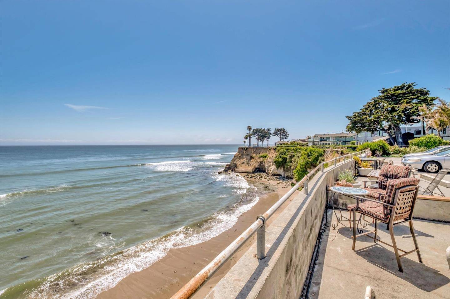 Capitola, CA 95010,4800 Opal Cliff DR 101