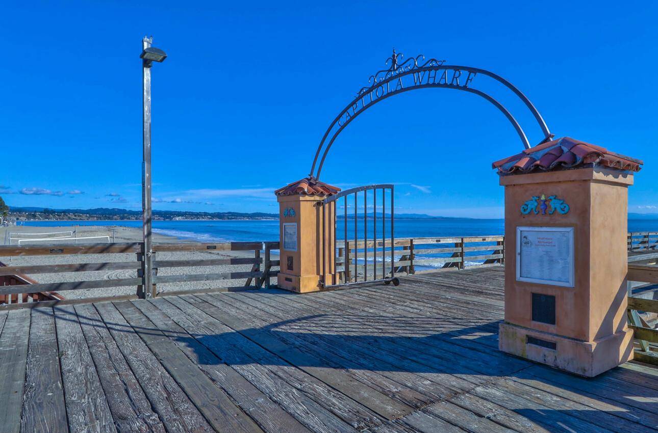 Capitola, CA 95010,100 Fanmar WAY