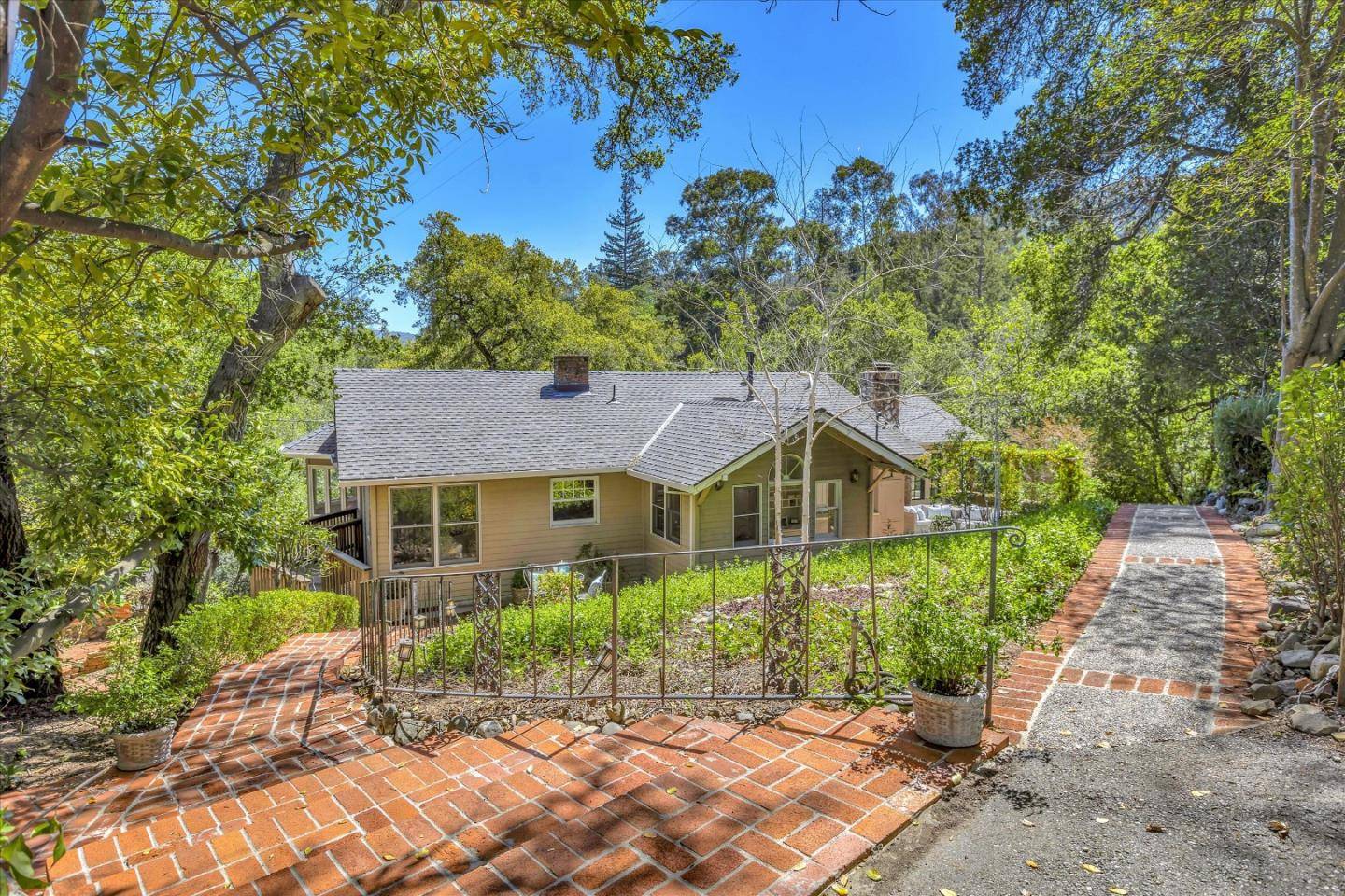 Monte Sereno, CA 95030,18431 Hernandez LN