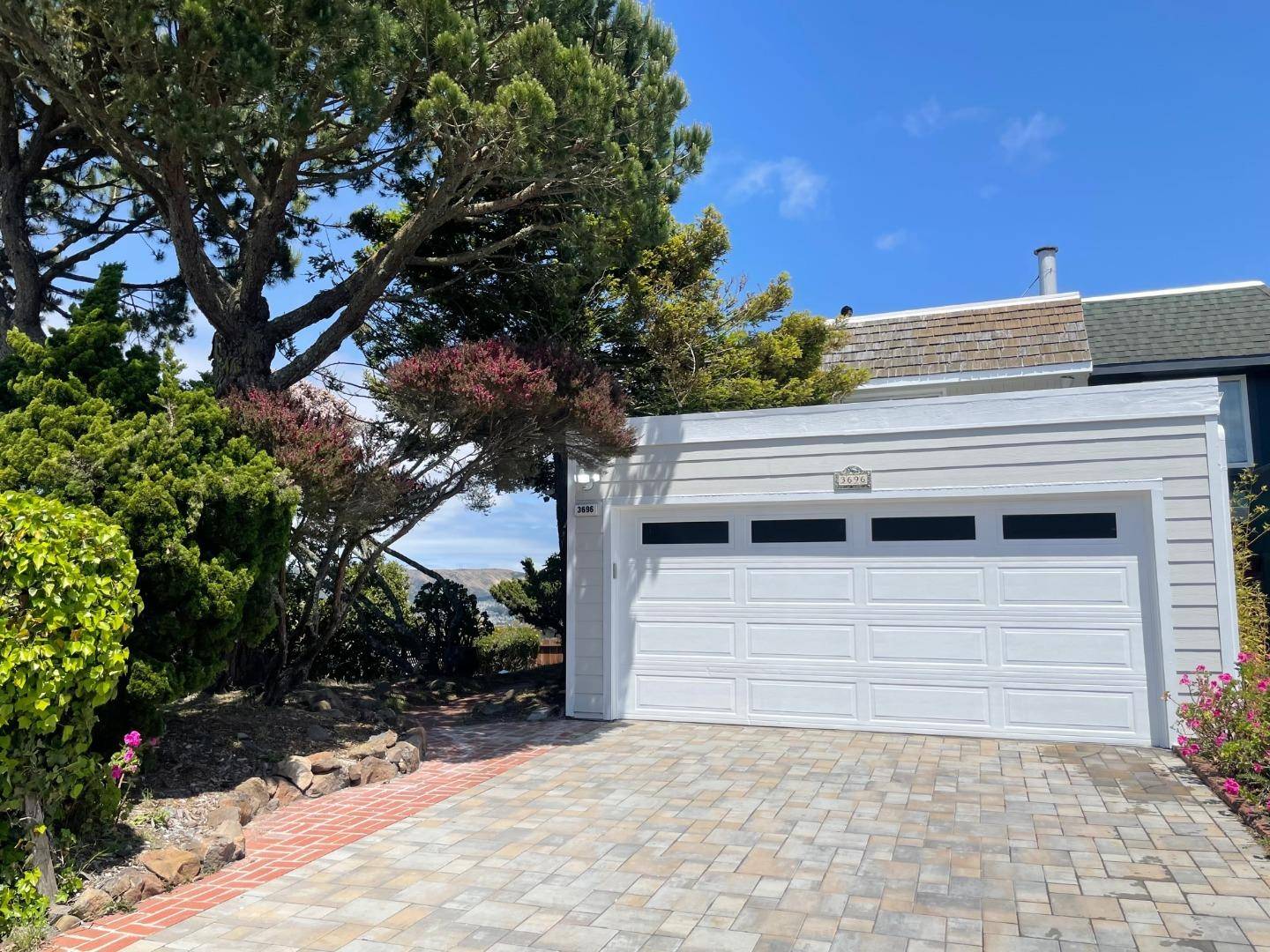 South San Francisco, CA 94080,3696 Gilbert CT