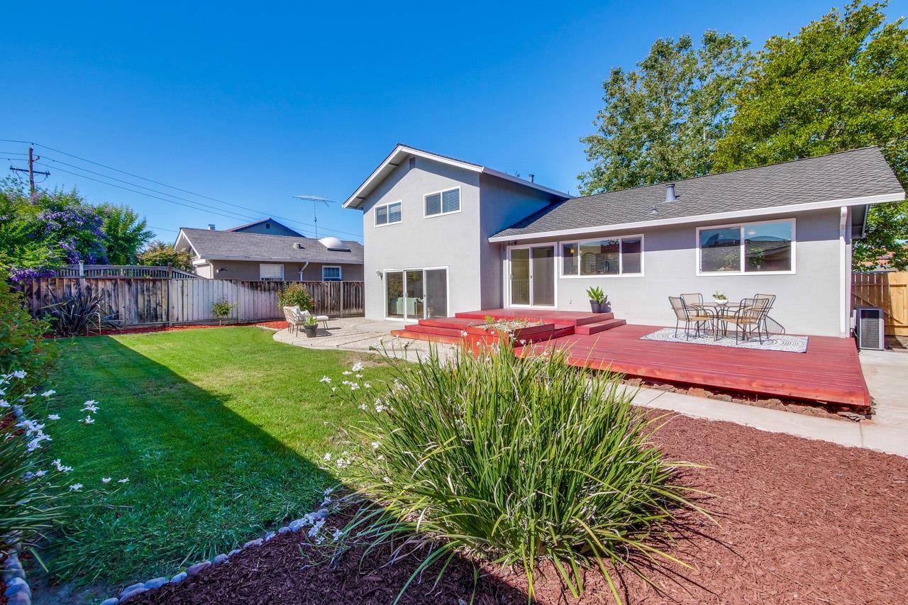 San Jose, CA 95118,3318 Gardendale DR