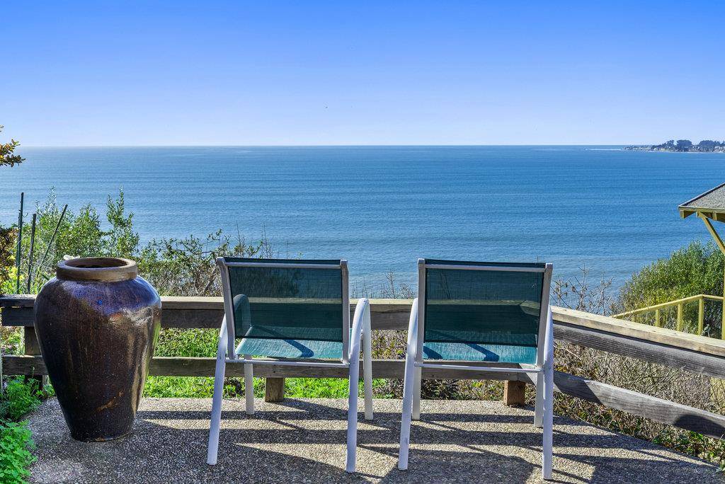 Aptos, CA 95003,723 Seacliff DR