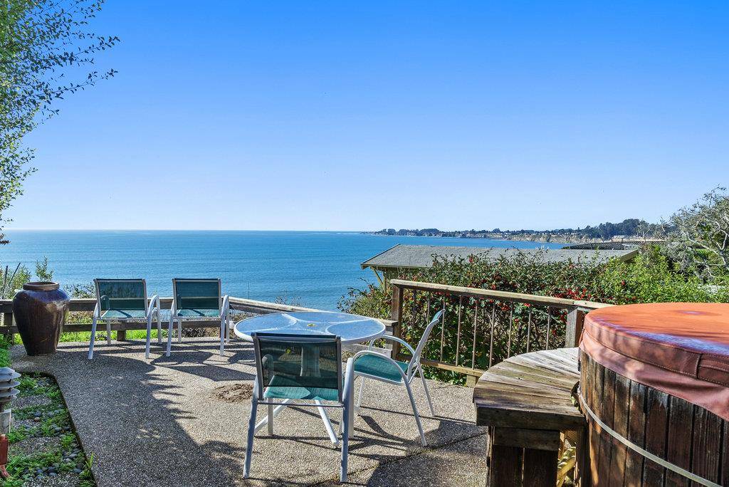 Aptos, CA 95003,723 Seacliff DR