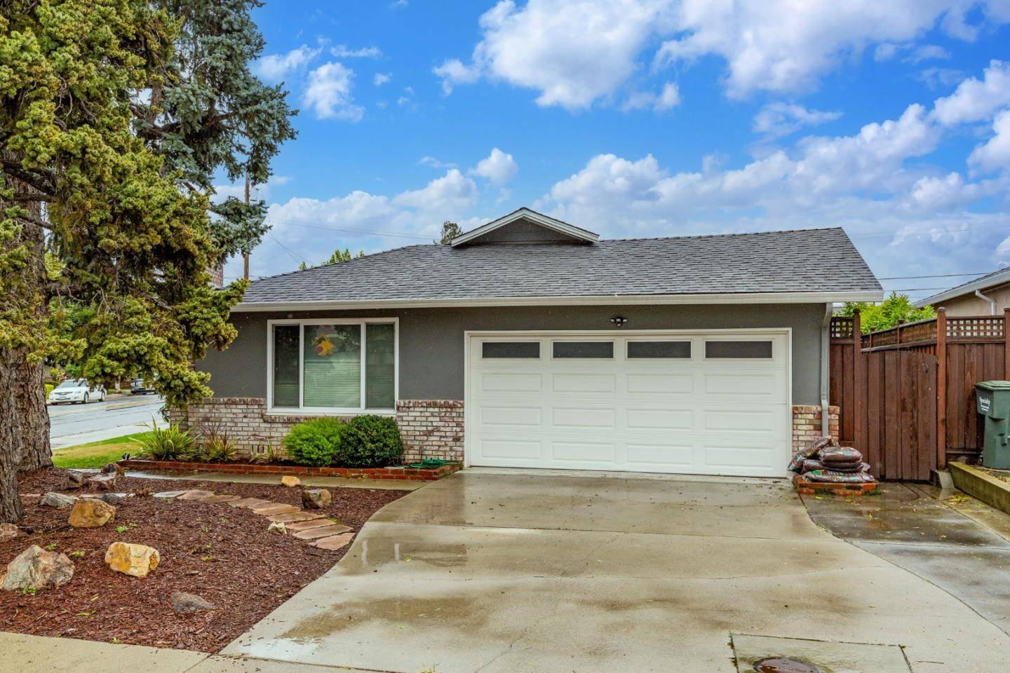 Sunnyvale, CA 94086,424 E Olive AVE