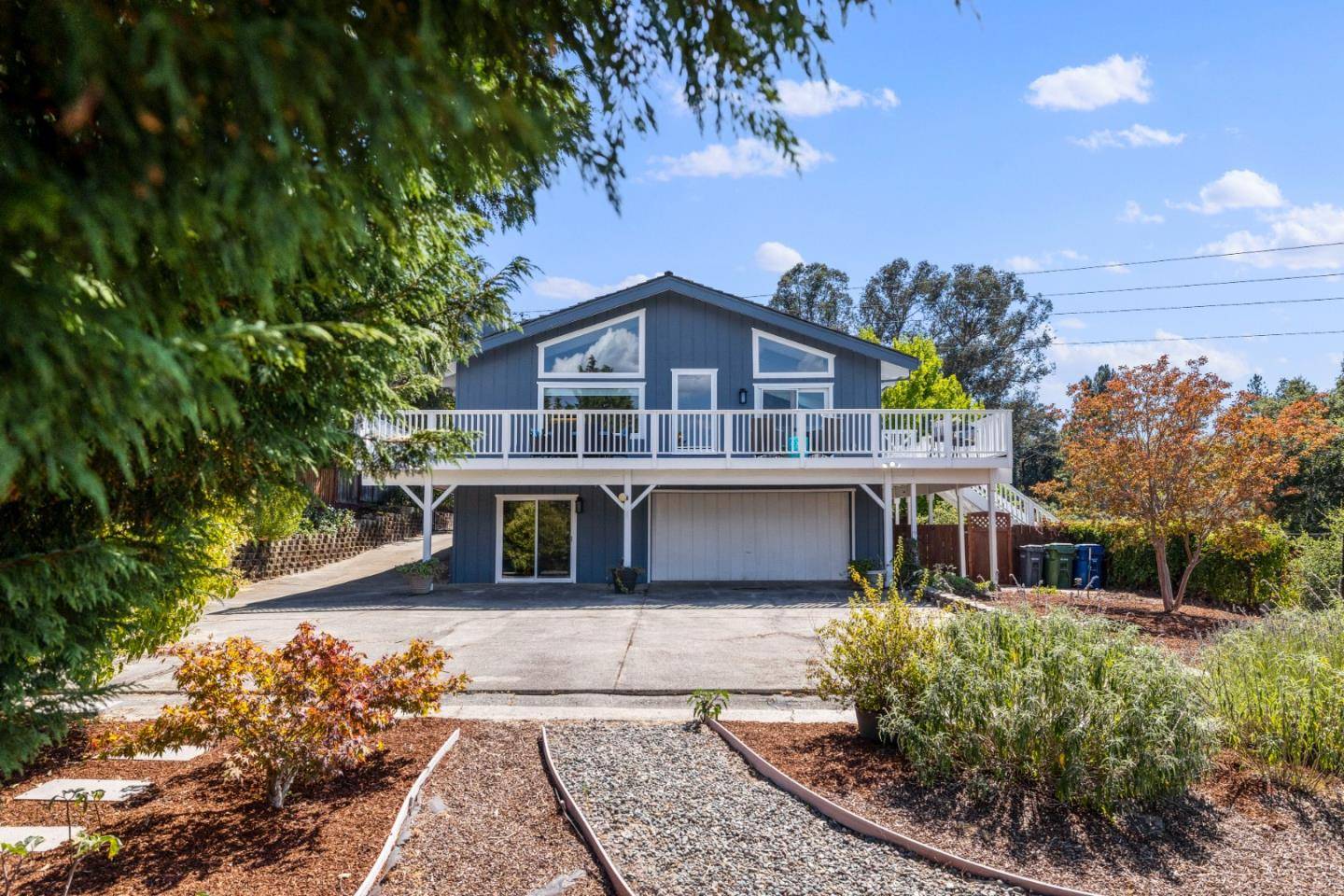 Scotts Valley, CA 95066,20 Locke WAY