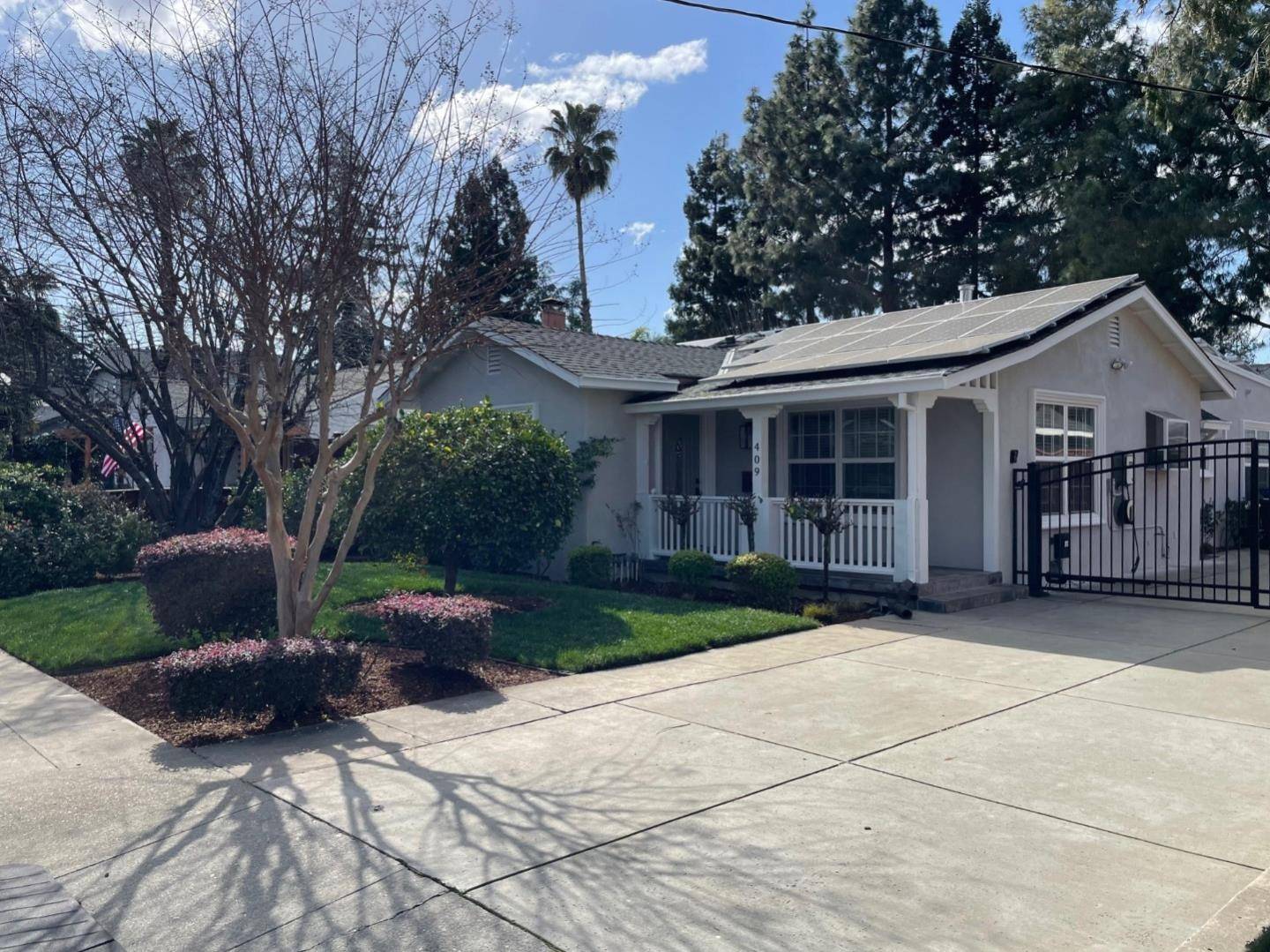 Campbell, CA 95008,409 Esther AVE