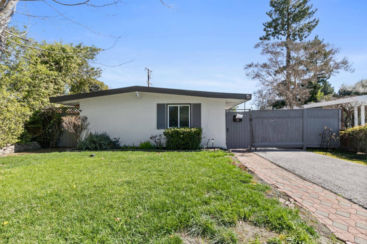 Mountain View, CA 94043,355 Fay WAY