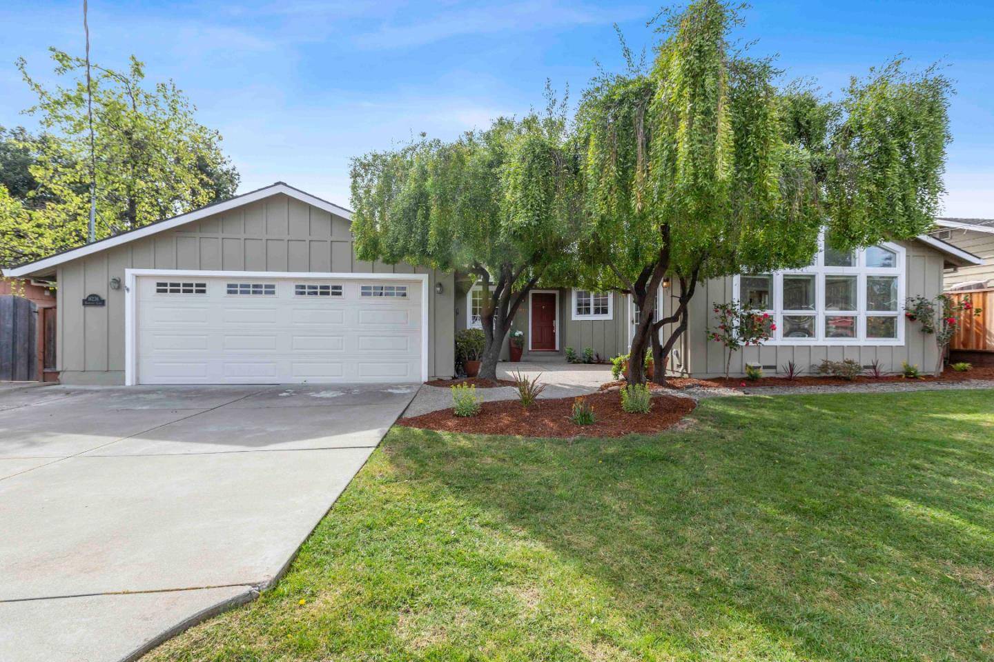 Los Gatos, CA 95032,16236 Roseleaf LN