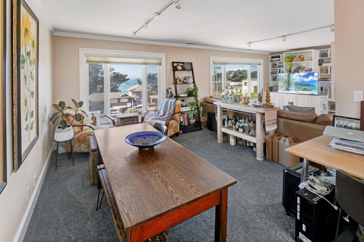 Montara, CA 94037,1409 Main ST