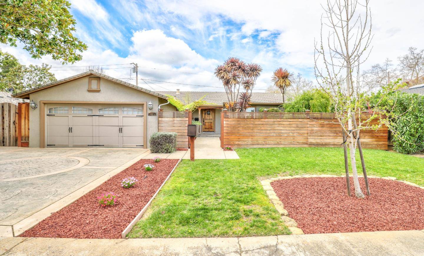 Mountain View, CA 94040,1248 Phyllis AVE