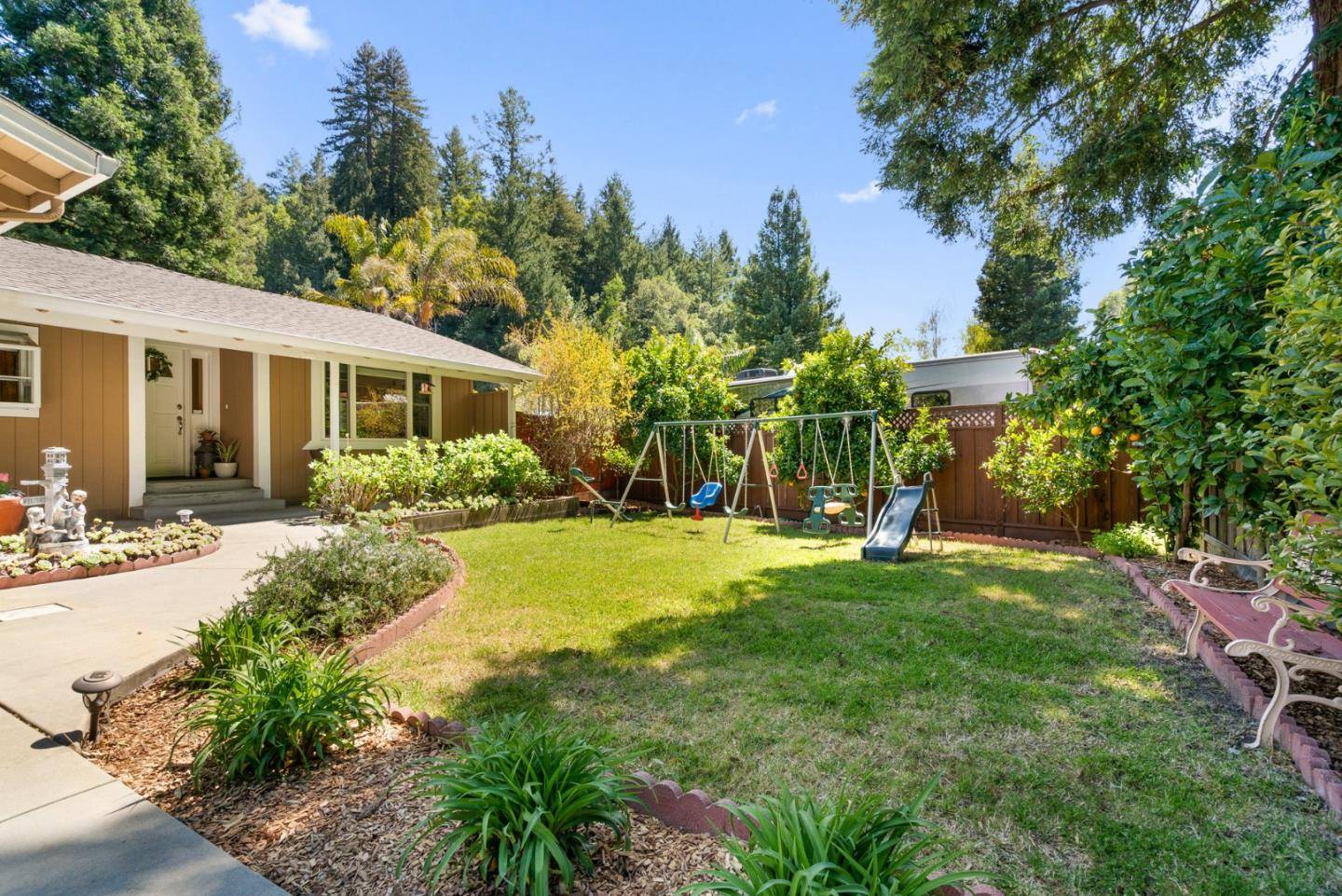 Scotts Valley, CA 95066,415 S Navarra DR