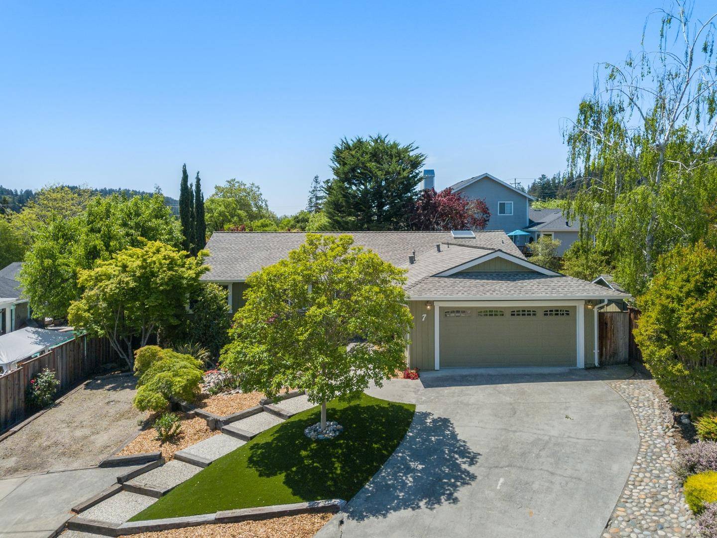 Scotts Valley, CA 95066,7 Purple Hills CT