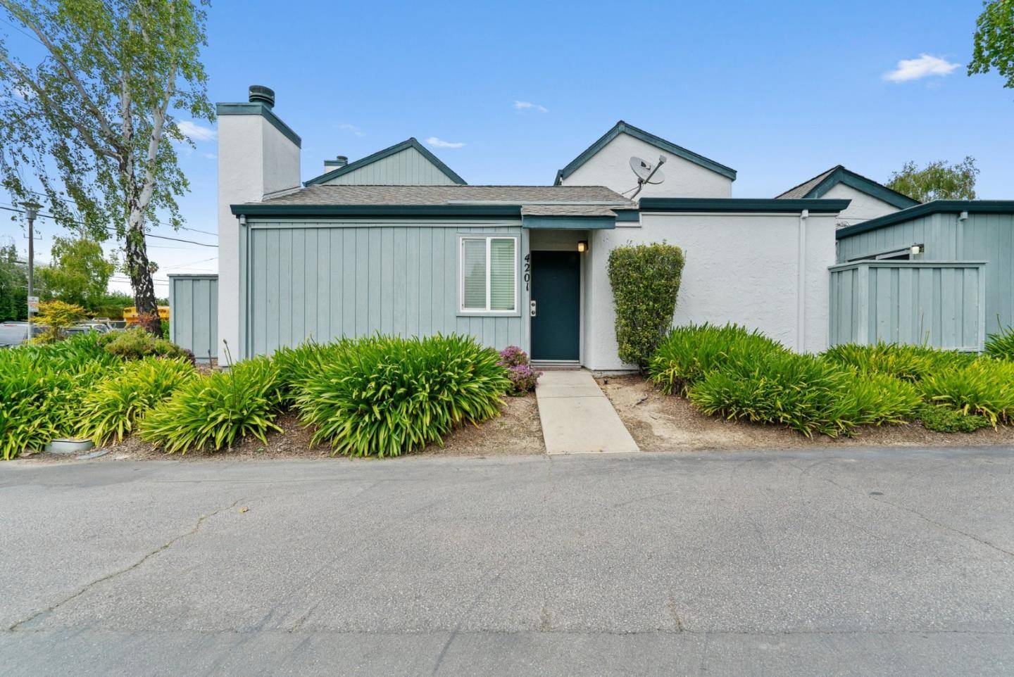 Capitola, CA 95010,4201 Sea Pines CT