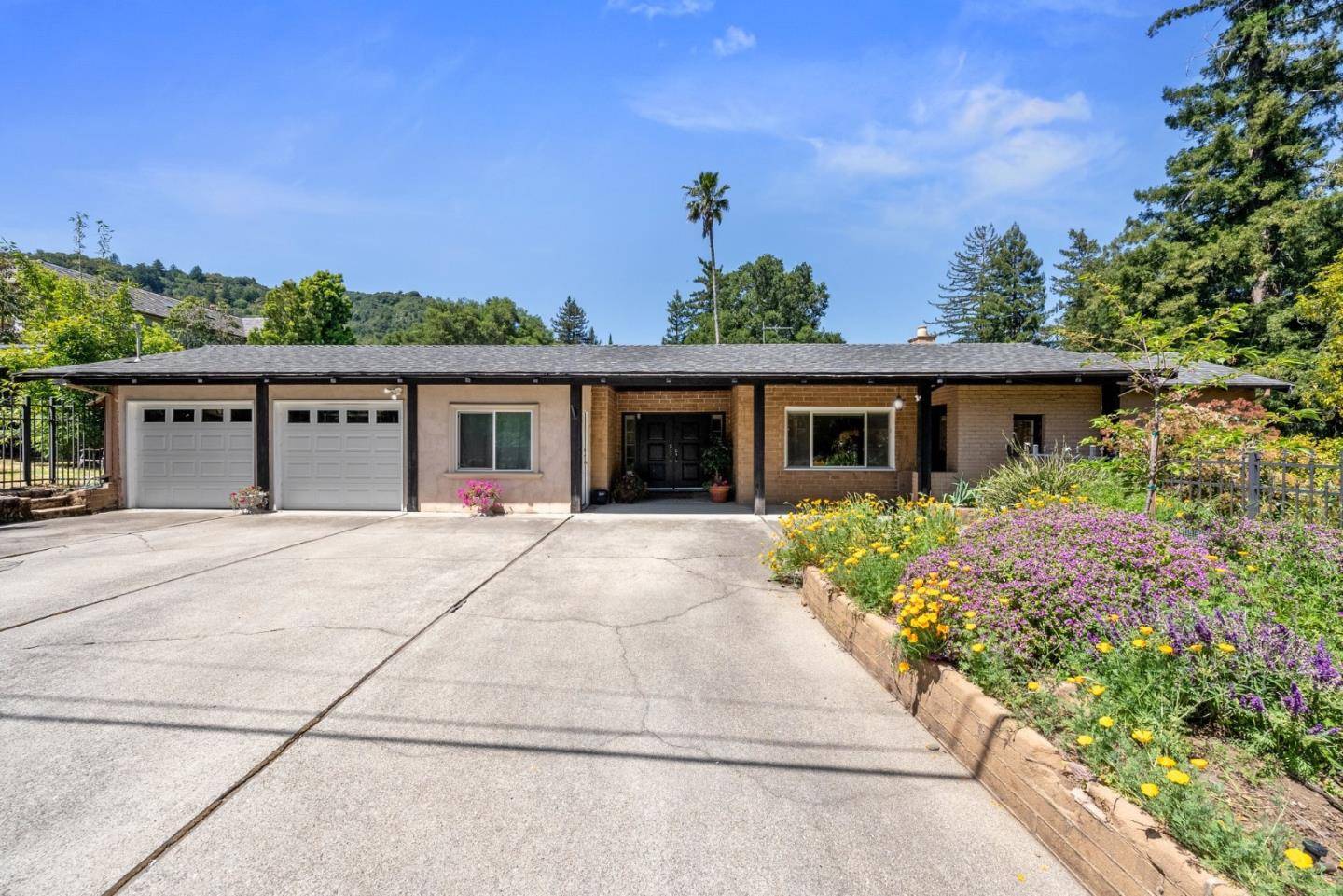 Los Gatos, CA 95030,15521 Glen Una DR