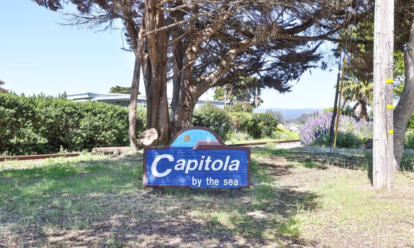 Capitola, CA 95010,1066 41st AVE D105