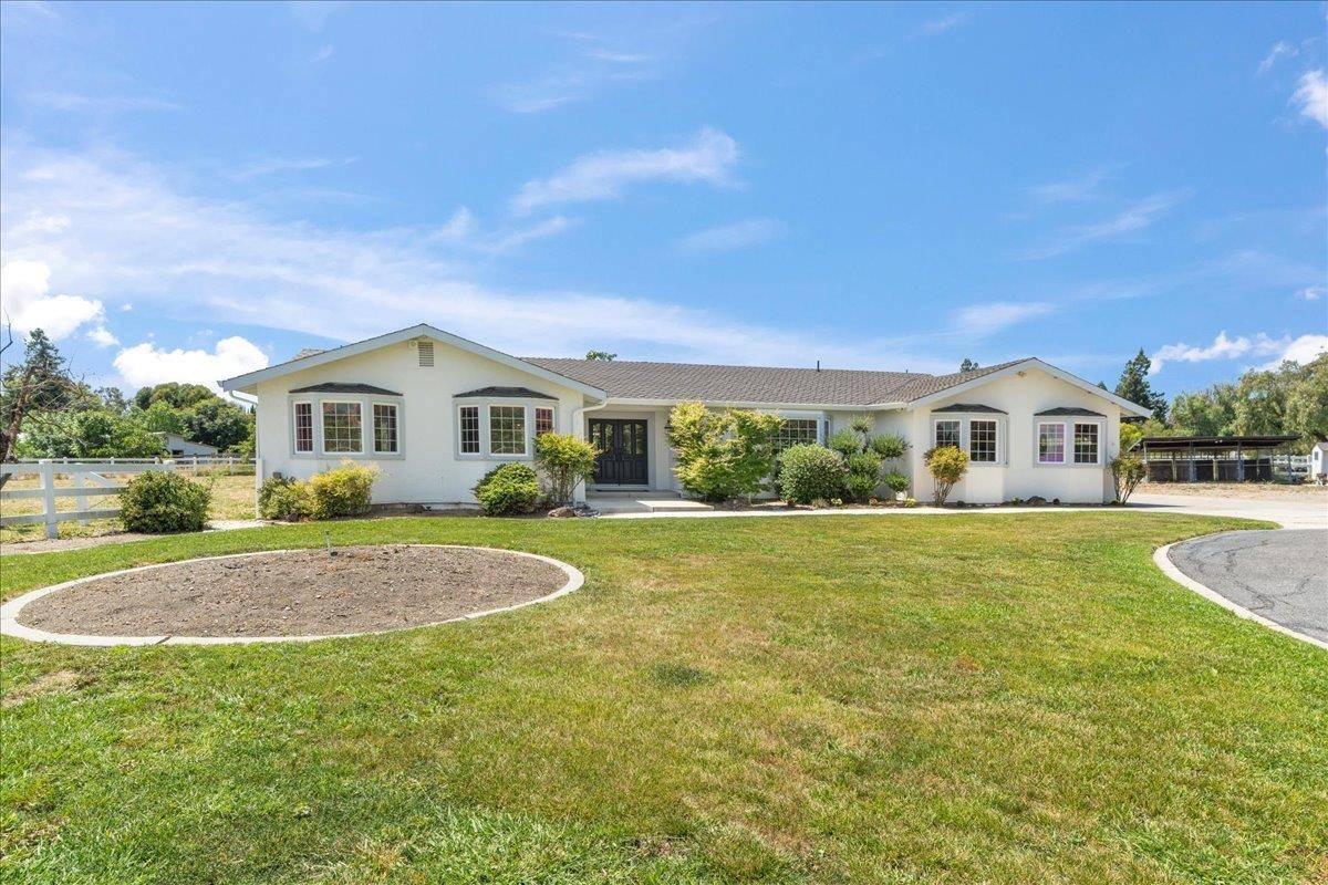 Morgan Hill, CA 95037,2055 Arline LN