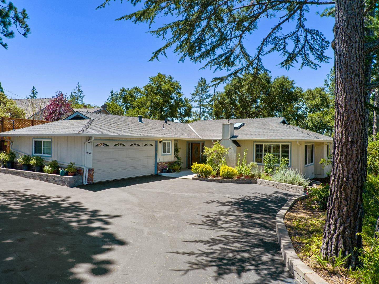 Scotts Valley, CA 95066,1265 Whispering Pines DR