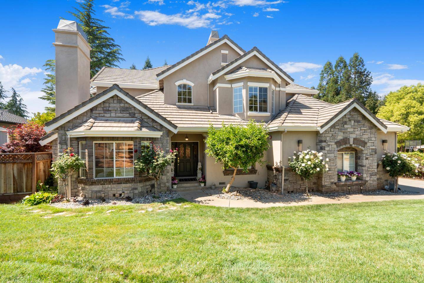 Morgan Hill, CA 95037,655 Sparhawk DR