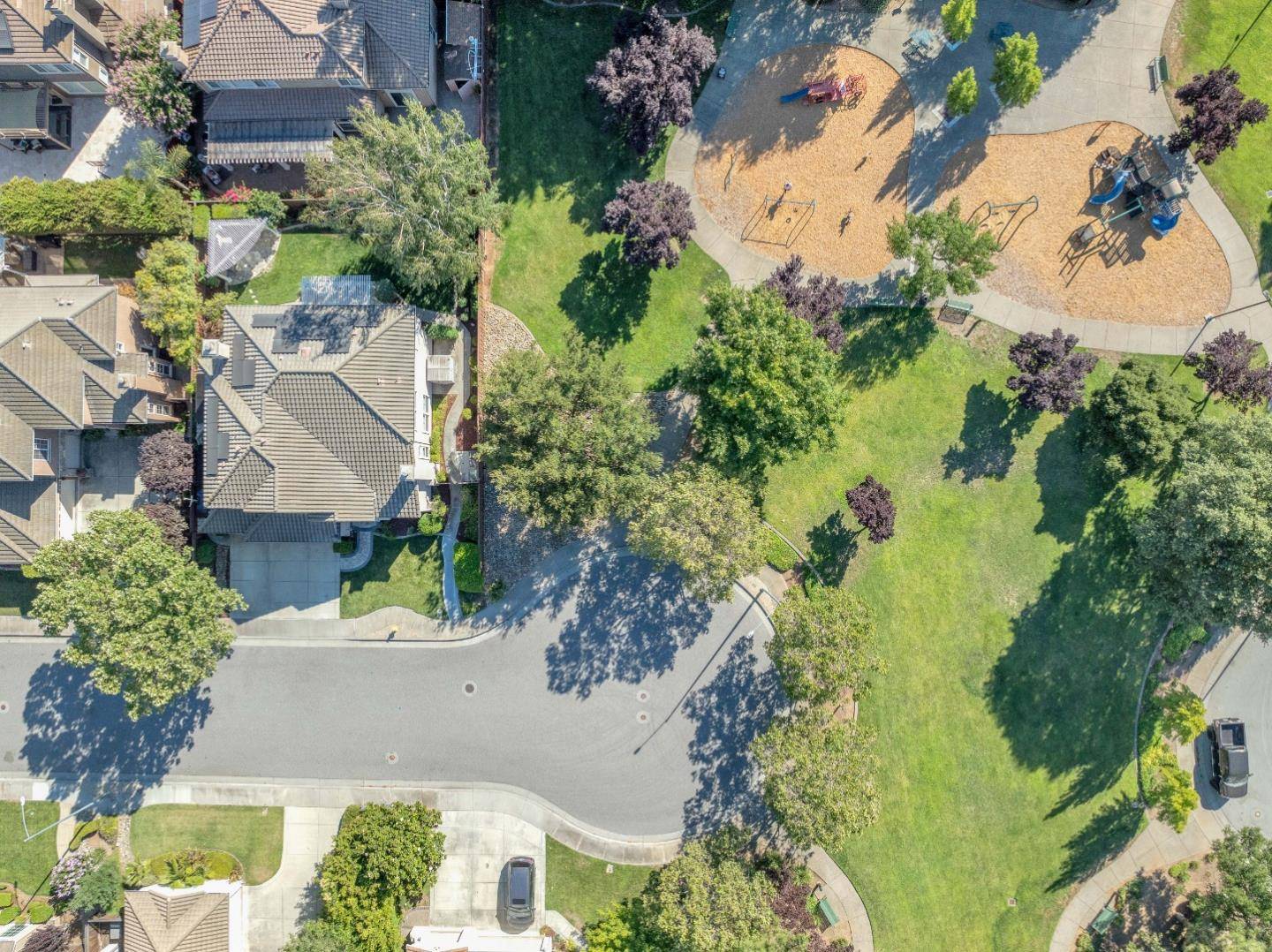 Morgan Hill, CA 95037,18343 Solano CT