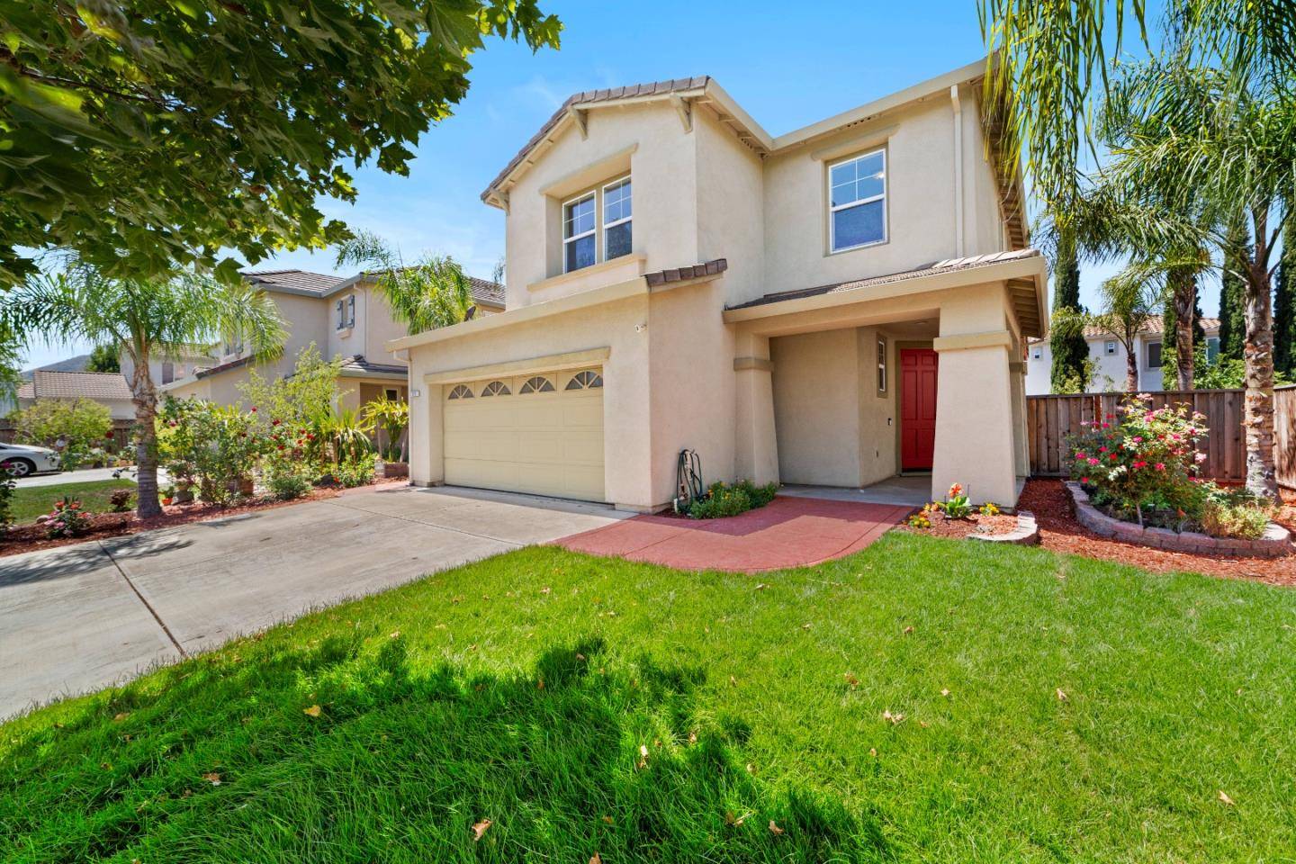 Morgan Hill, CA 95037,727 Talbot CT