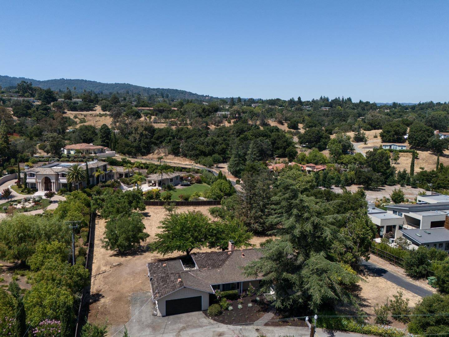 Los Altos Hills, CA 94022,26540 Purissima RD