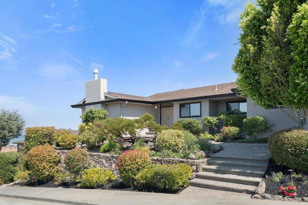 Burlingame, CA 94010,2829 Tiburon WAY