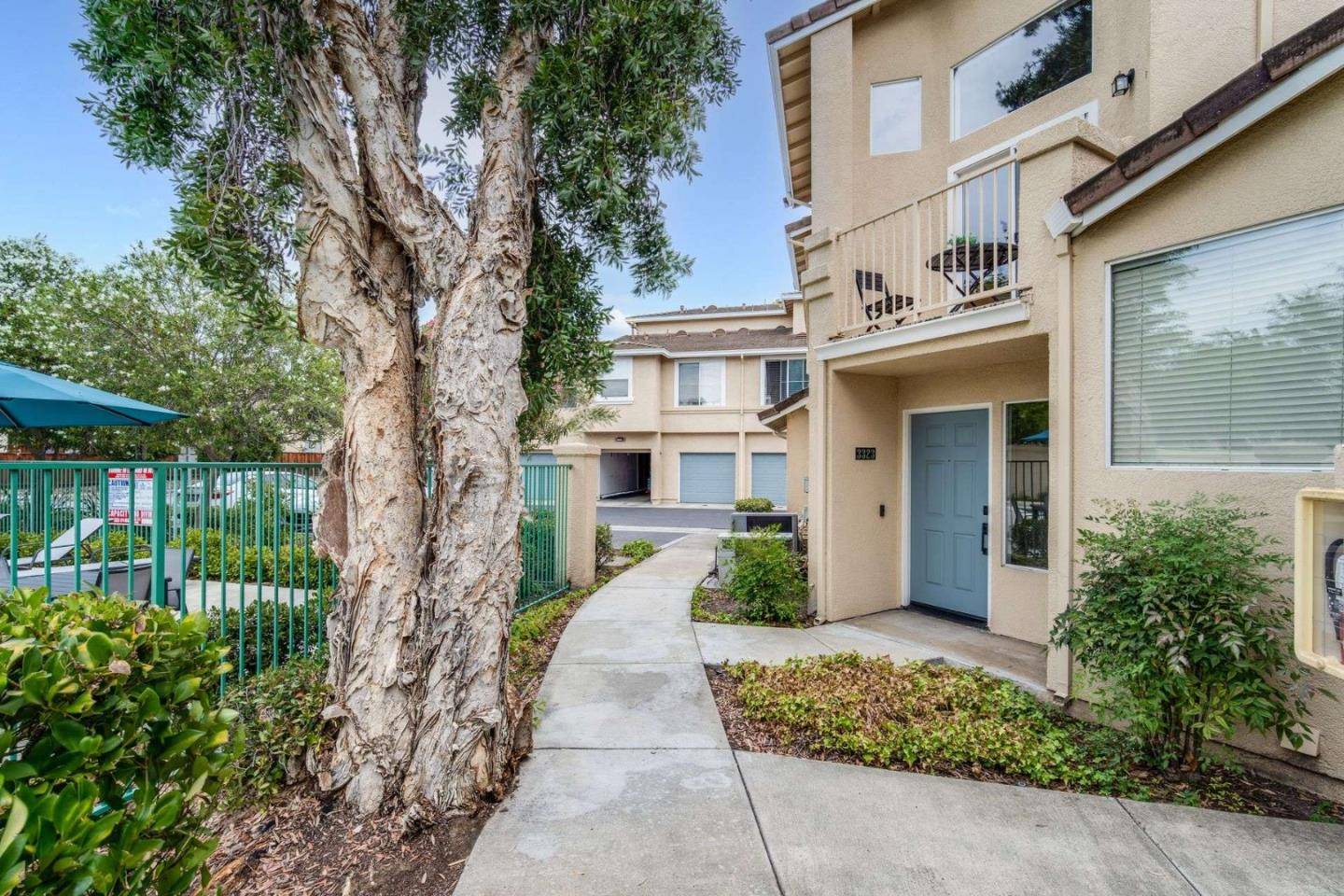 San Jose, CA 95136,3323 City Lights PL